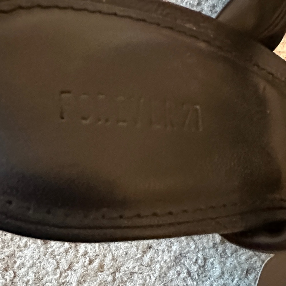 Forever 21 Black Strappy Heeled Sandals - Picture 3 of 3